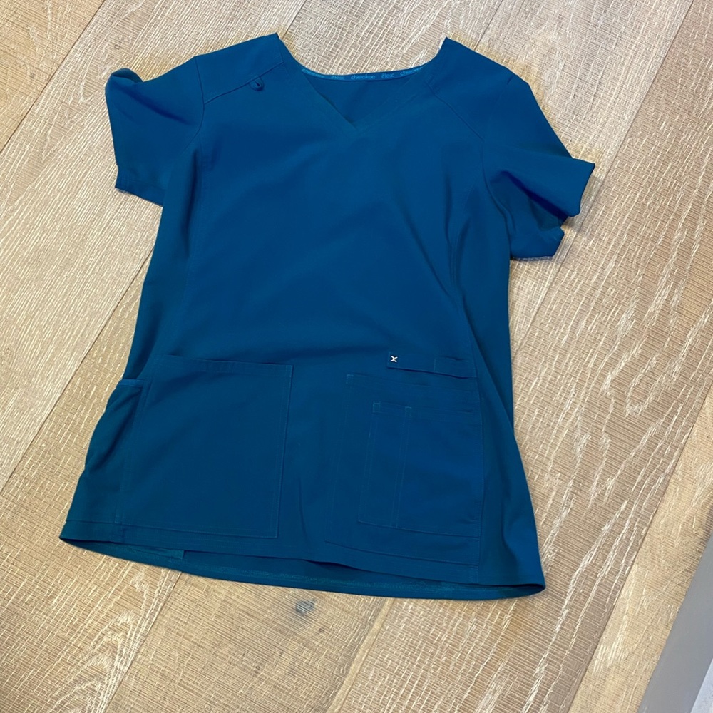 Cherokee Flex scrub set